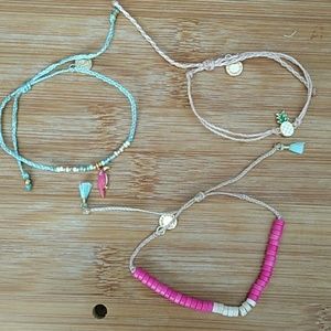 ‼️New Item‼️ Pura Vida August 2018 Monthly Club